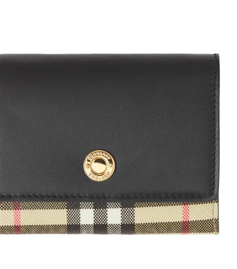 burberry vintage check wallet.